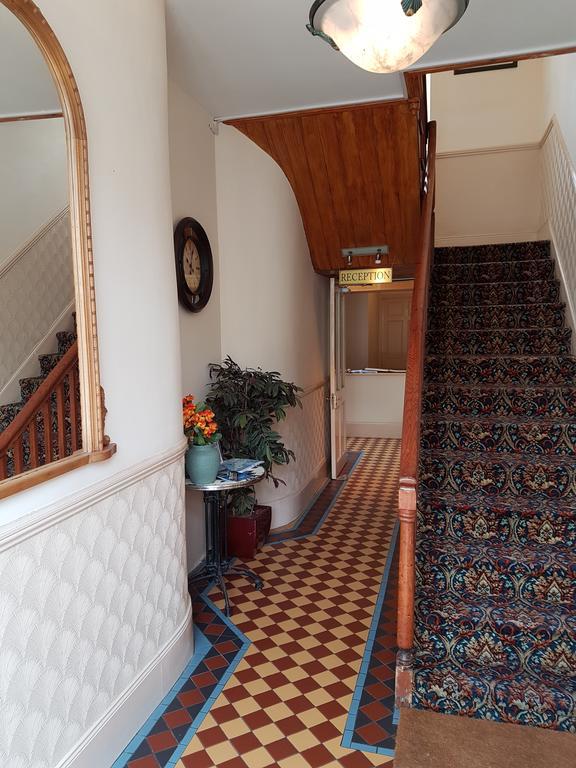 Myles Creek Hotel Kilkee Exterior photo