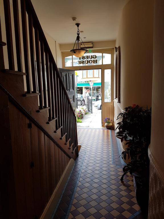 Myles Creek Hotel Kilkee Exterior photo