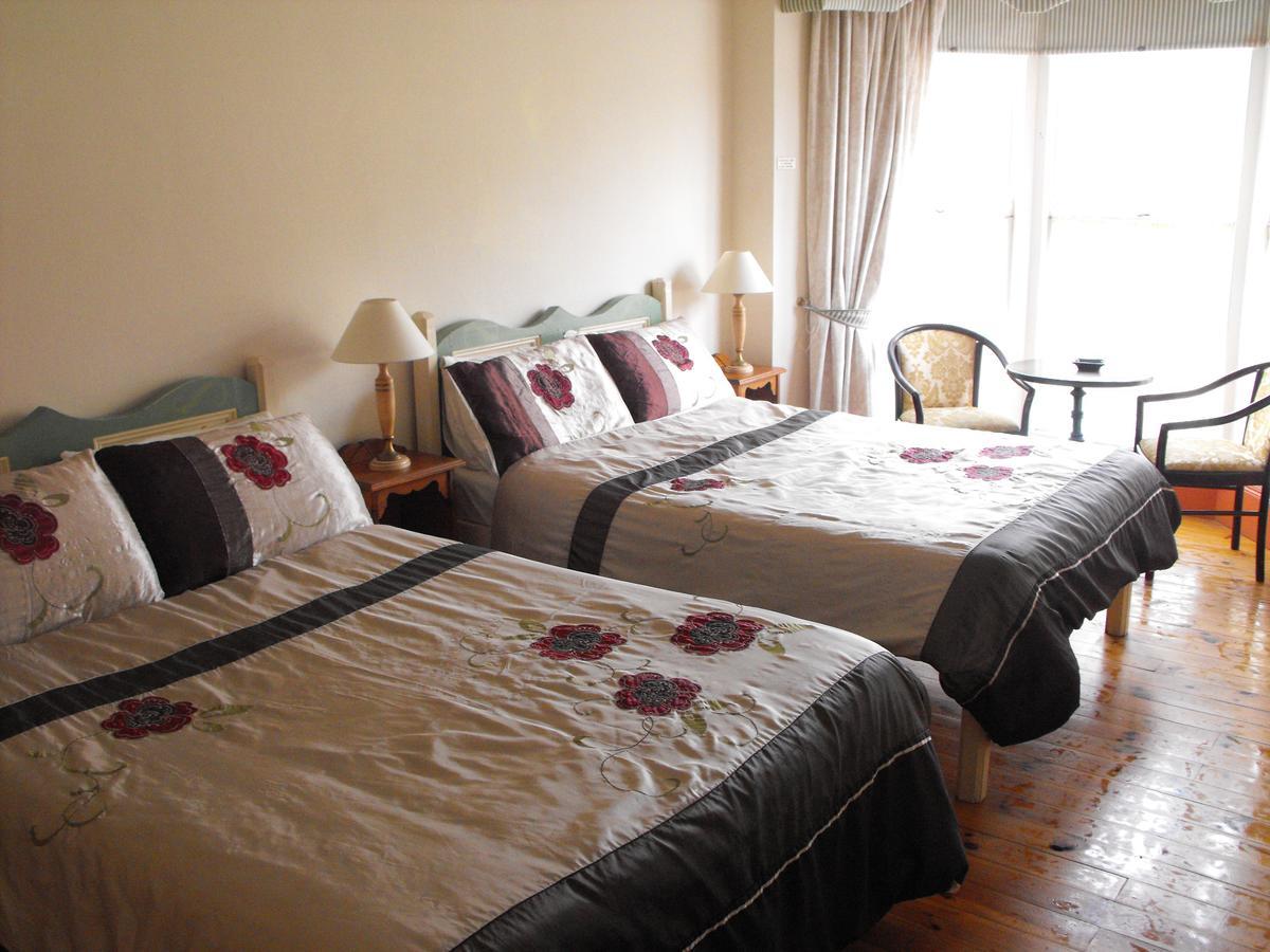 Myles Creek Hotel Kilkee Exterior photo